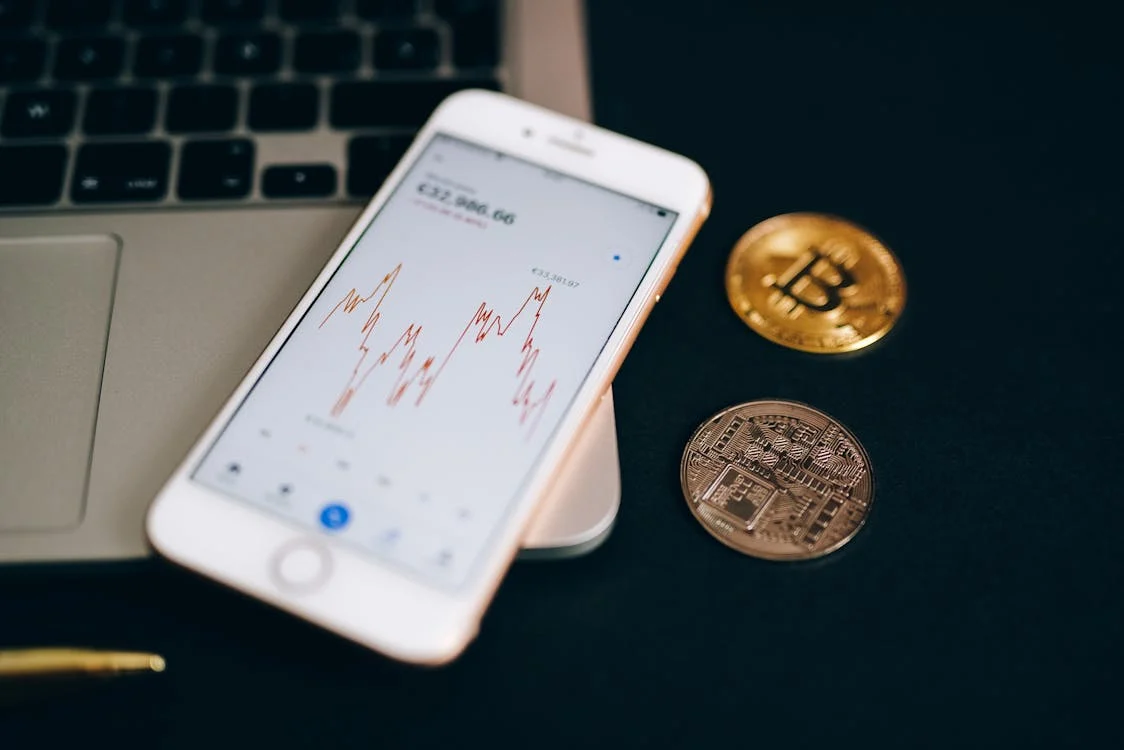 Passive Income Through Cryptocurrency: Beginner’s Guide